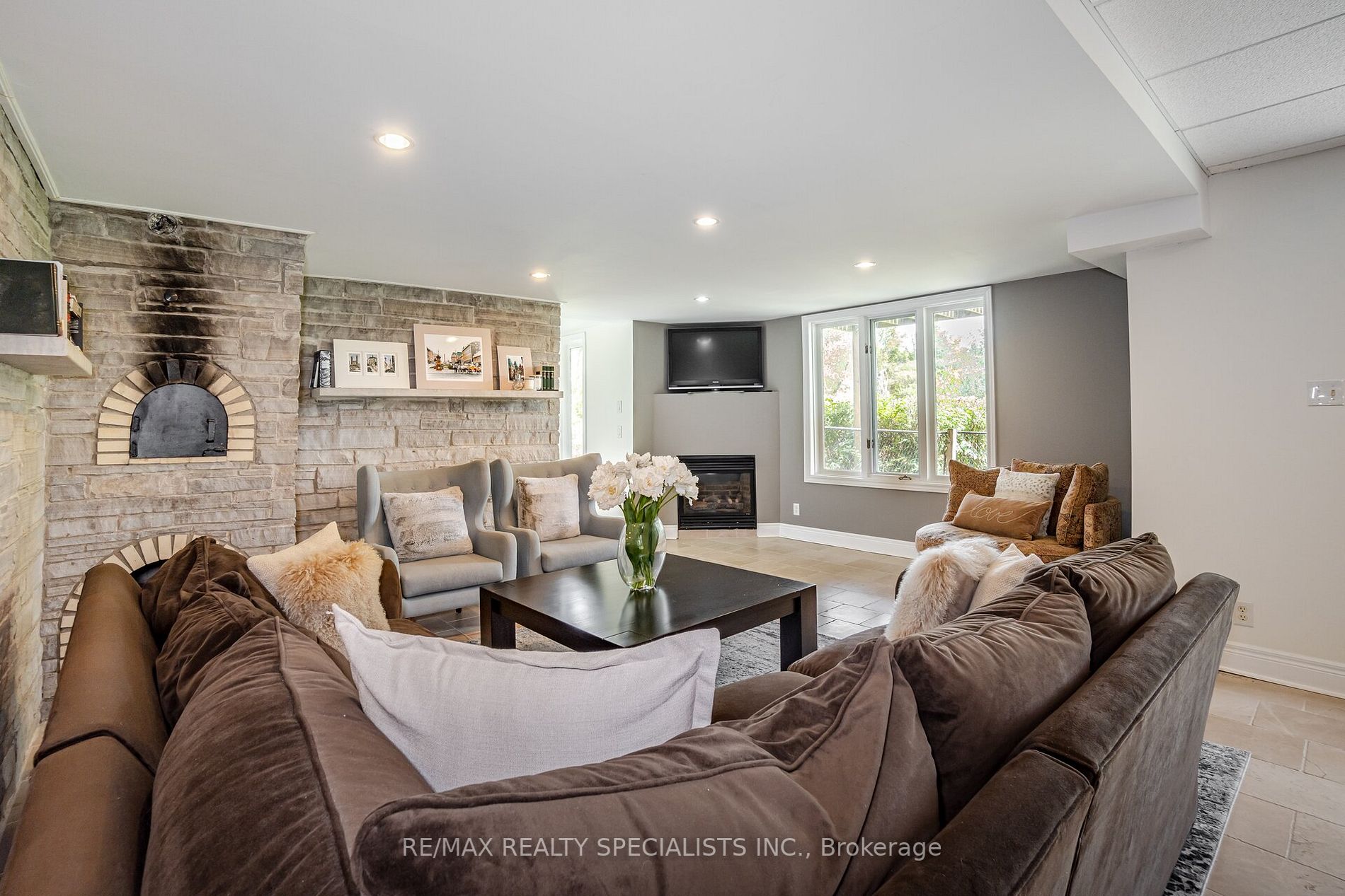 41 Matson Drive