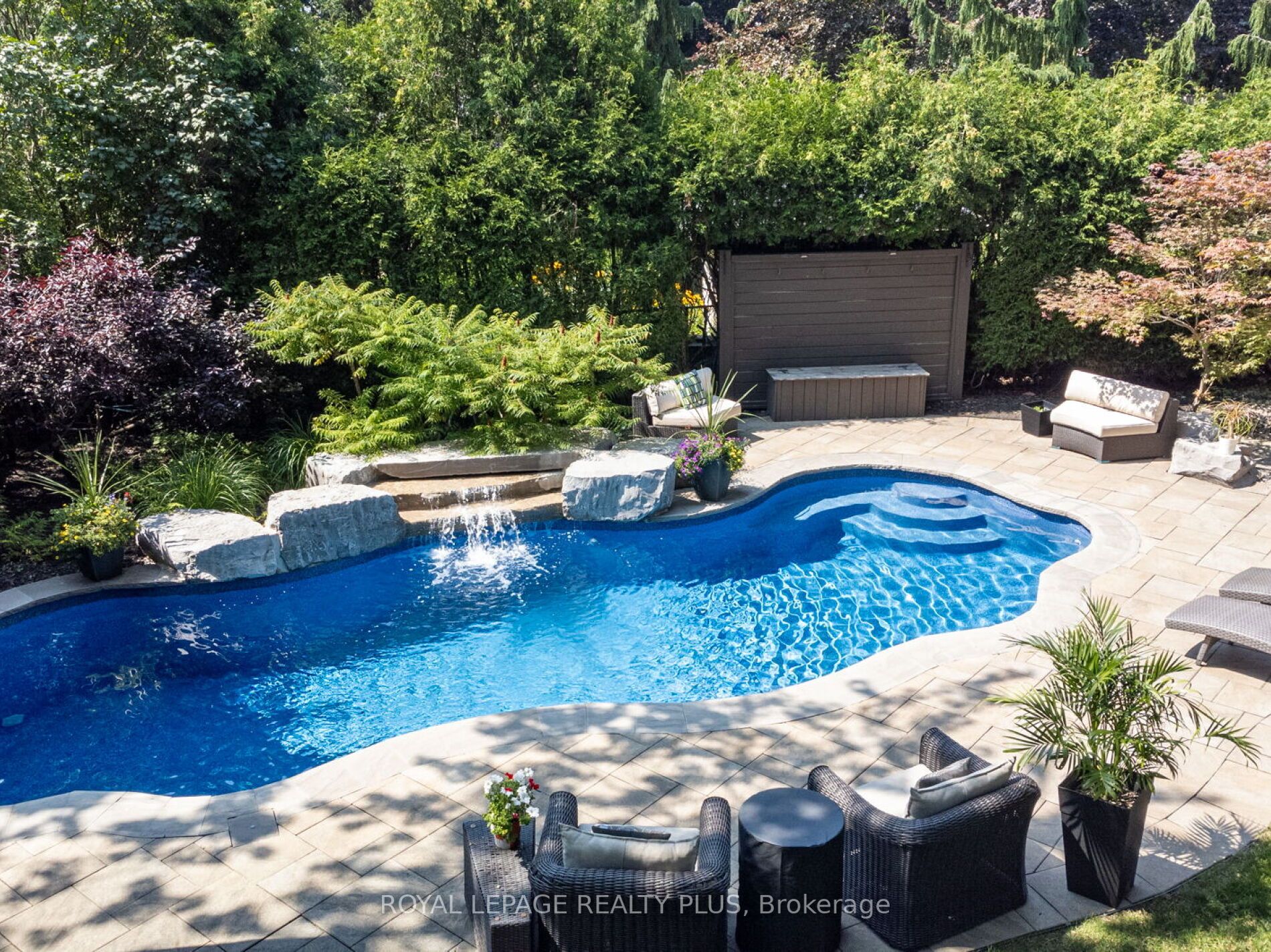 417 Highside Drive