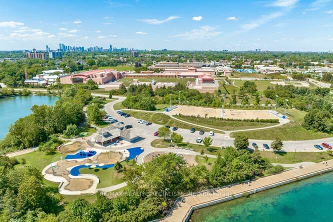 155 Waterfront Tr