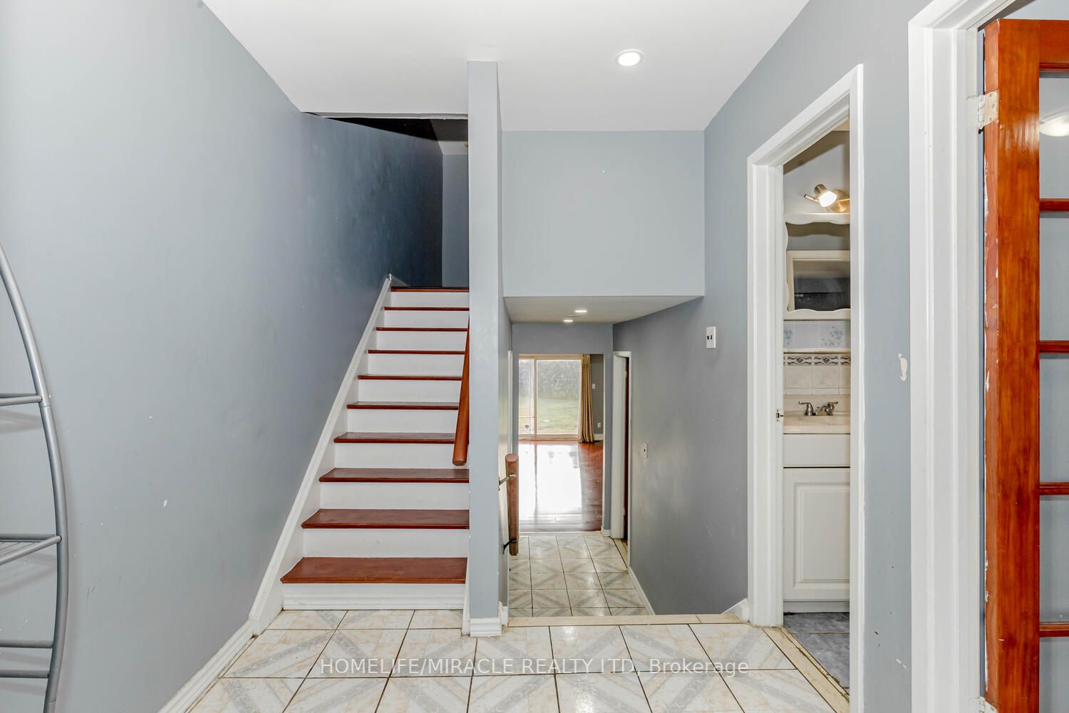 3410 Chipley Cres
