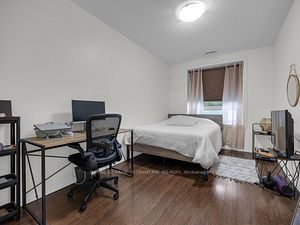 383 Main St E, #114
