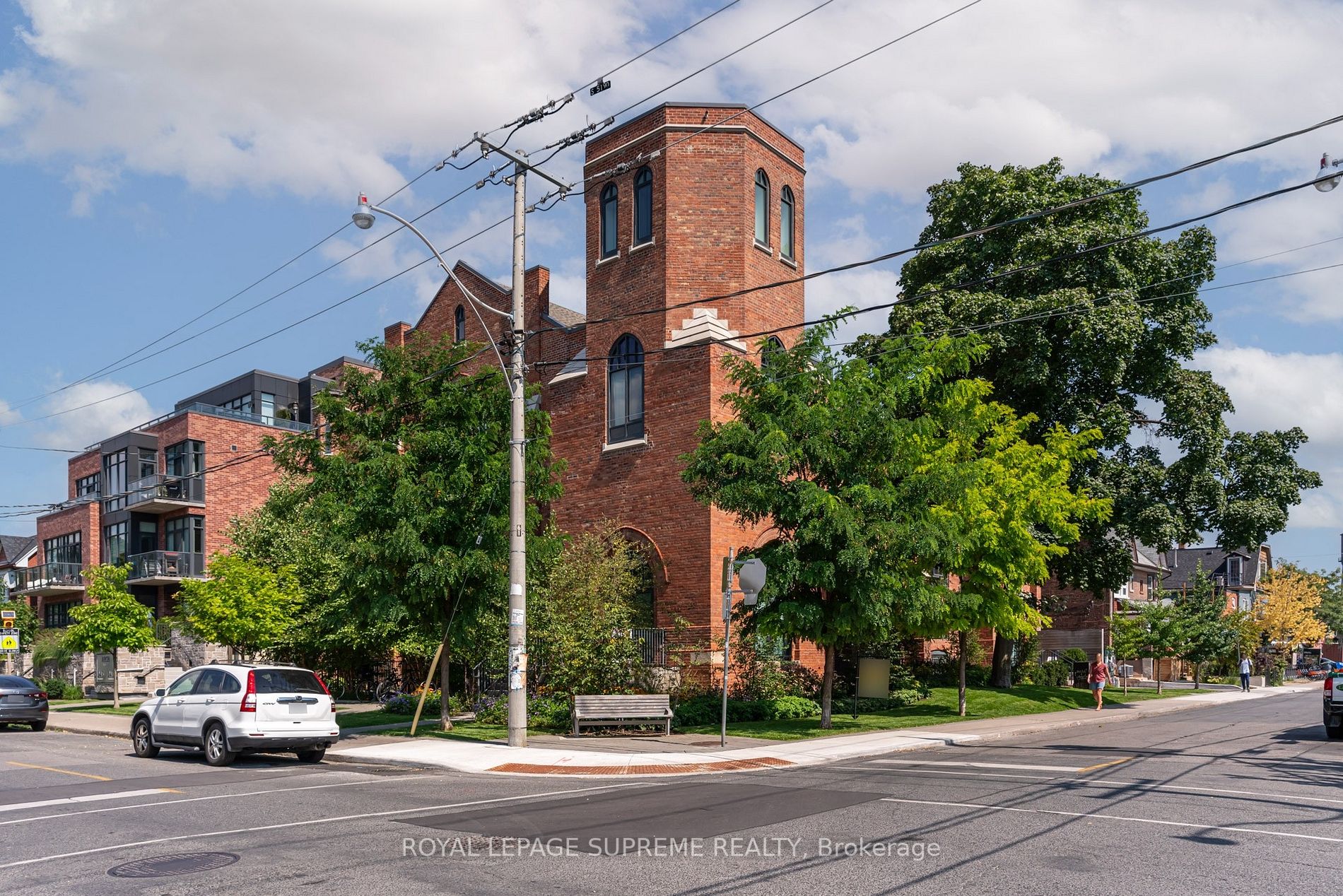 235 Perth Ave, #11
