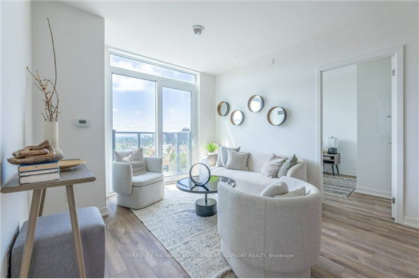 1808 St. Clair Ave W, Toronto