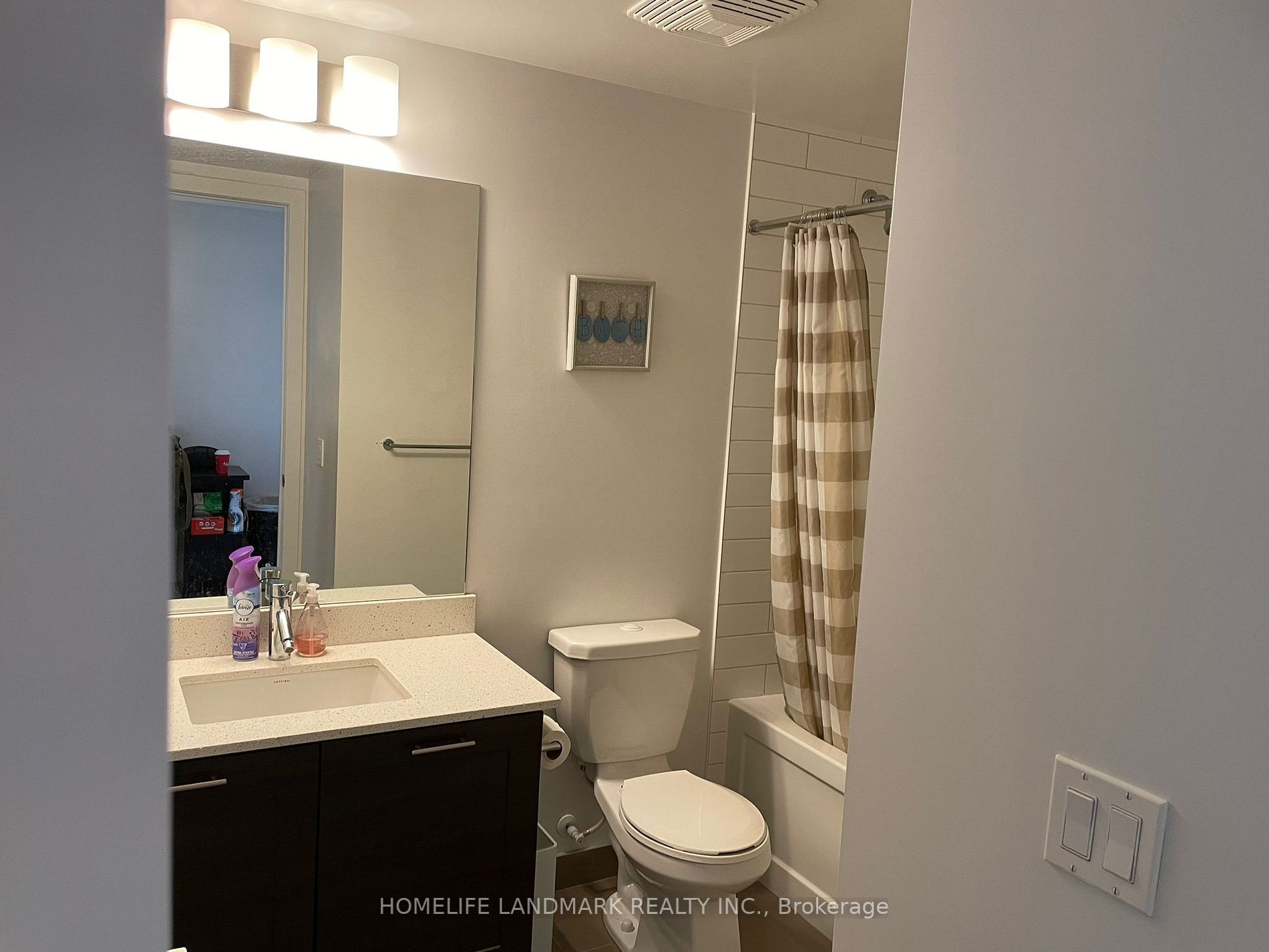 Listing W6813416 - Large Photo # 9