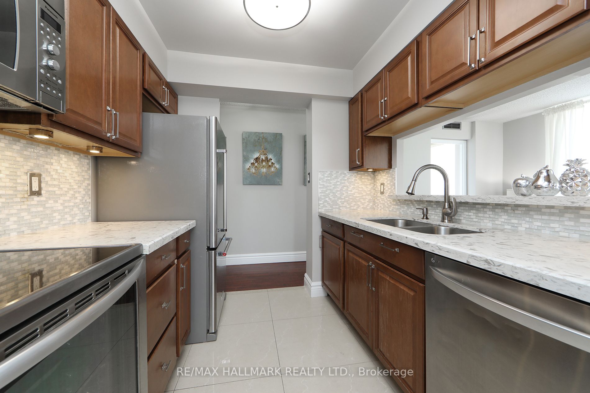 1 Hickory Tree Road, #708