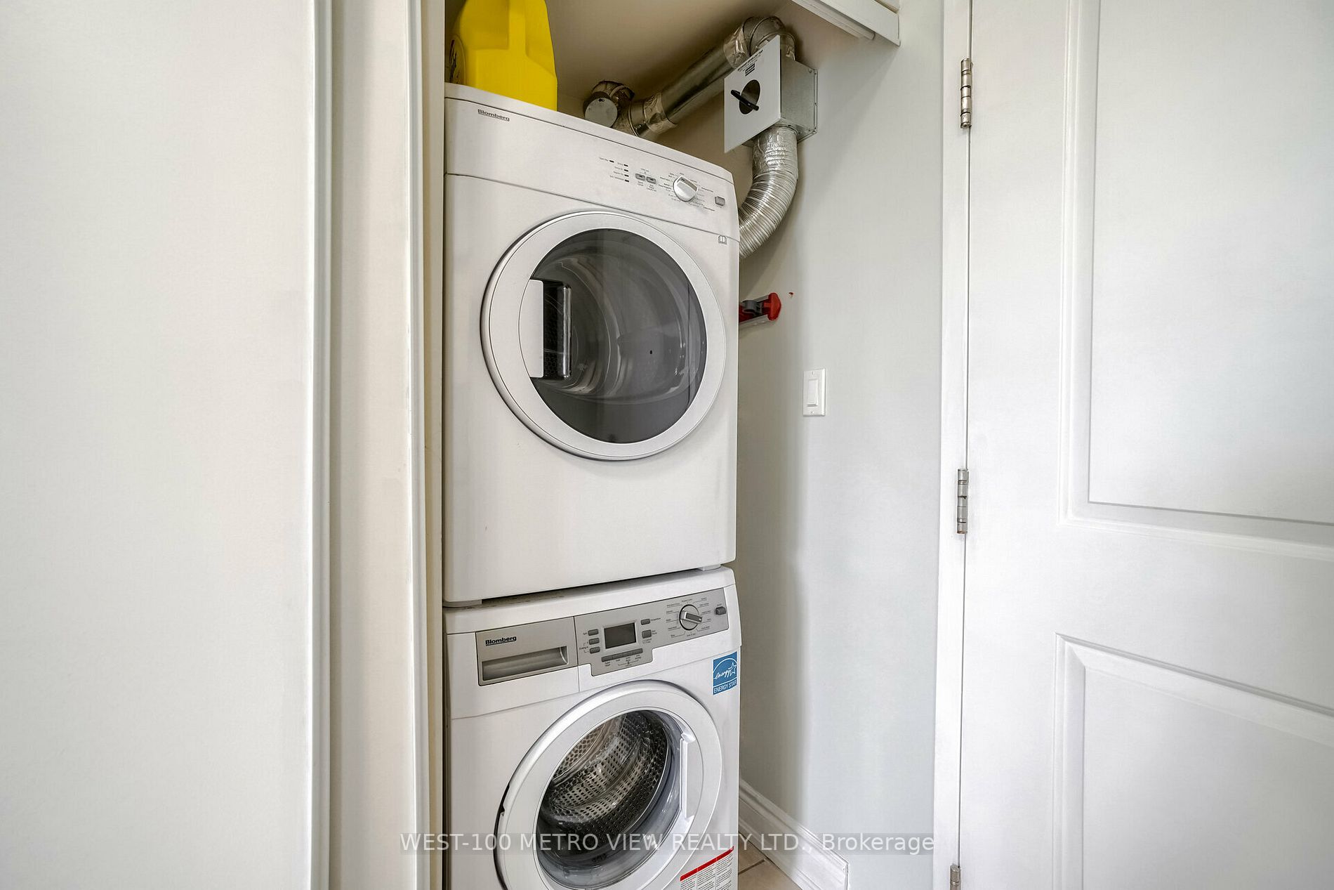 640 Sauve Street, #105