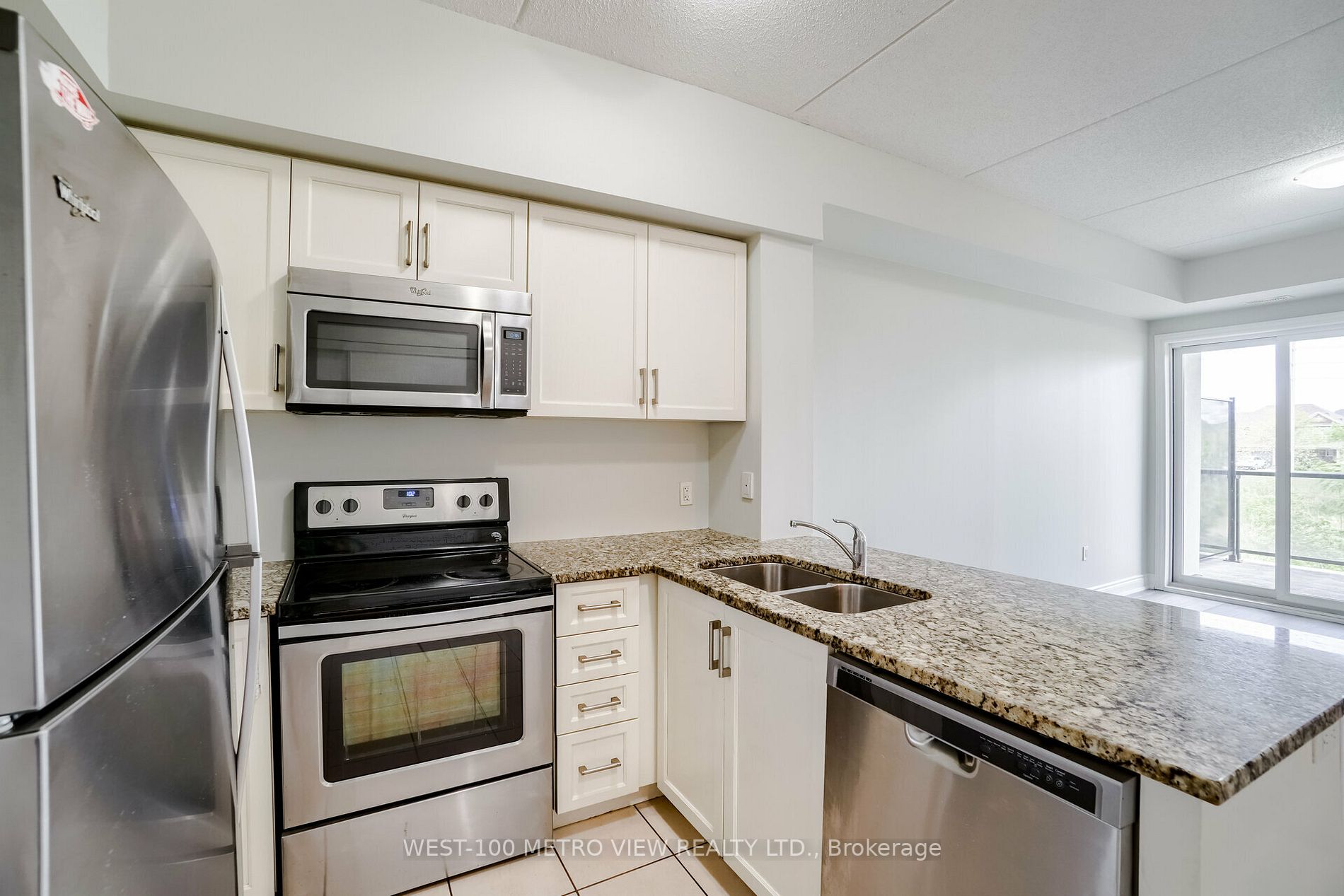 640 Sauve Street, #105