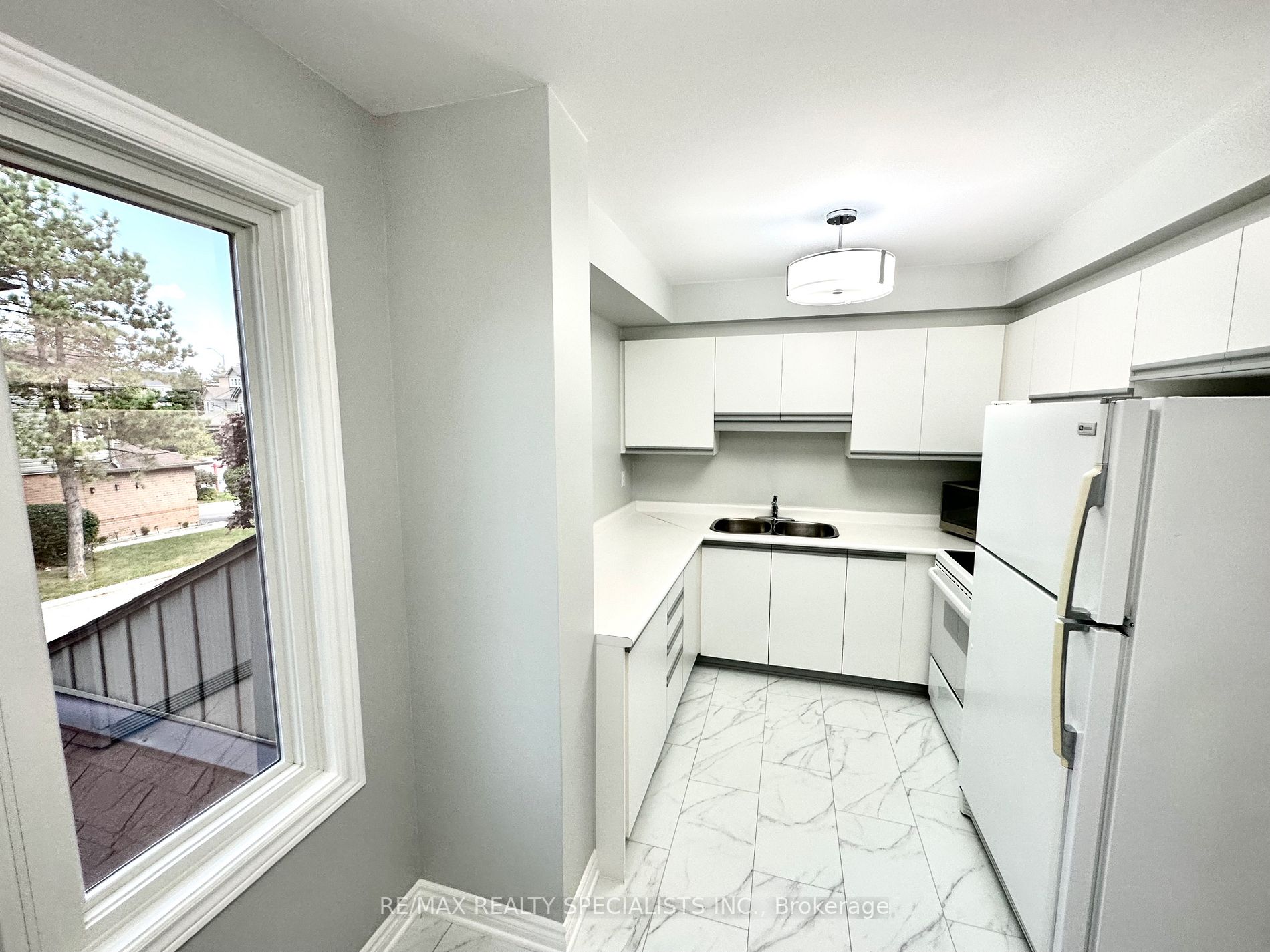 460 Bristol Rd W, #55