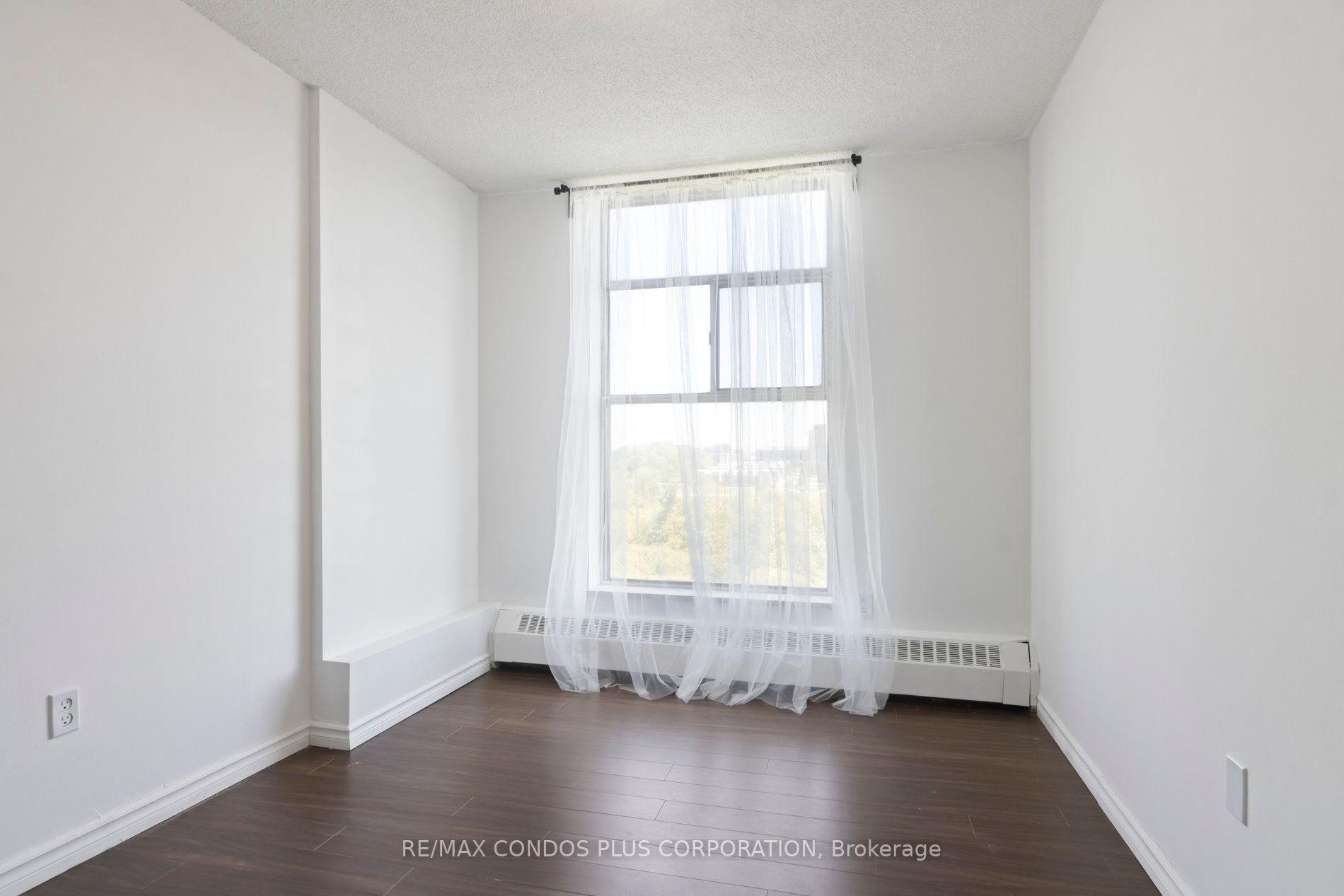 Listing W6813656 - Large Photo # 31