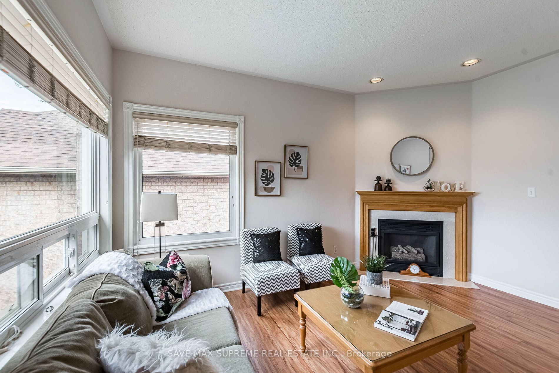 10 Kirkwood Crescent