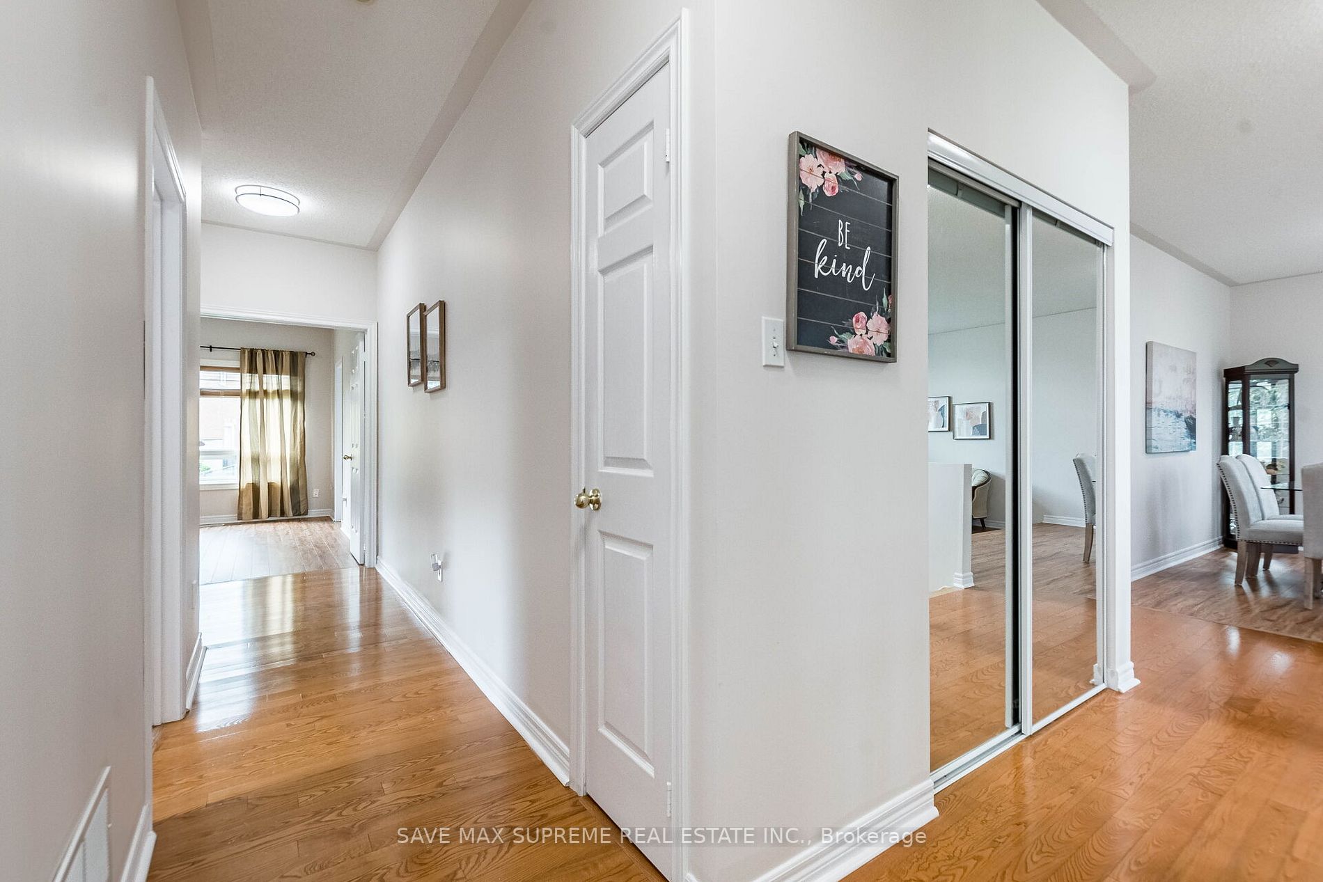 10 Kirkwood Crescent