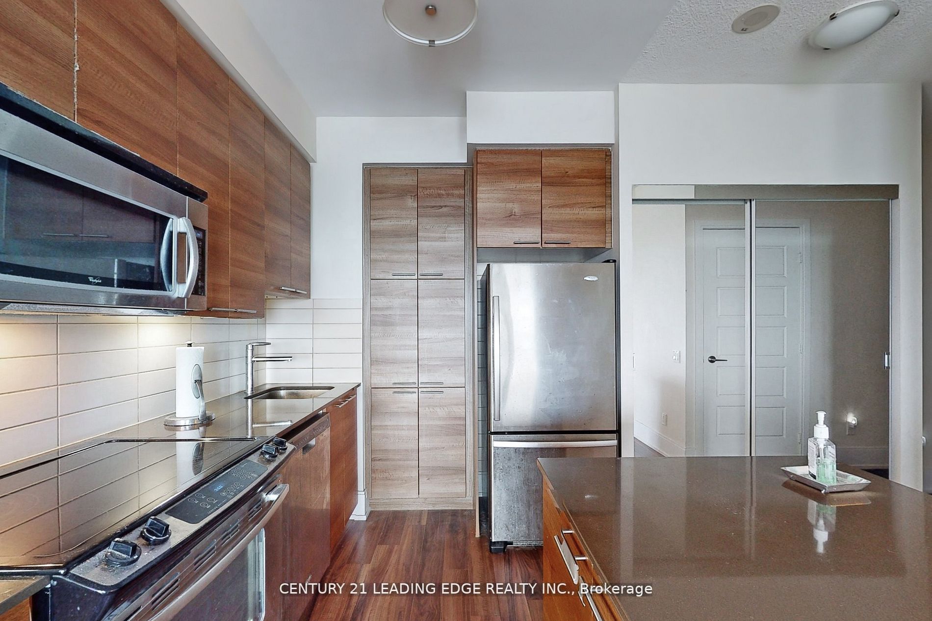 15 Viking Lane, #1407