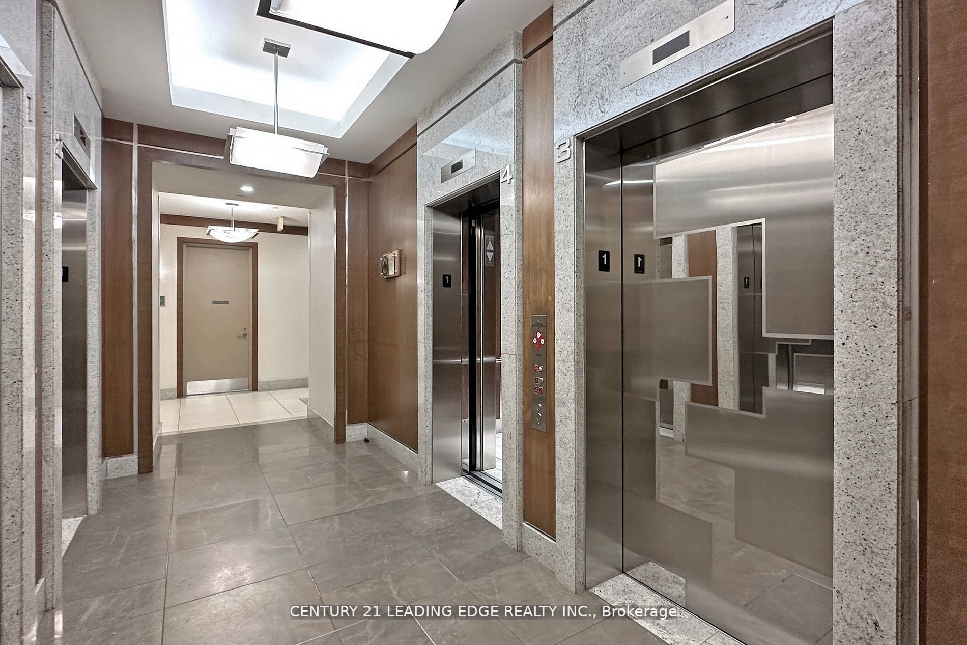 15 Viking Lane, #1407