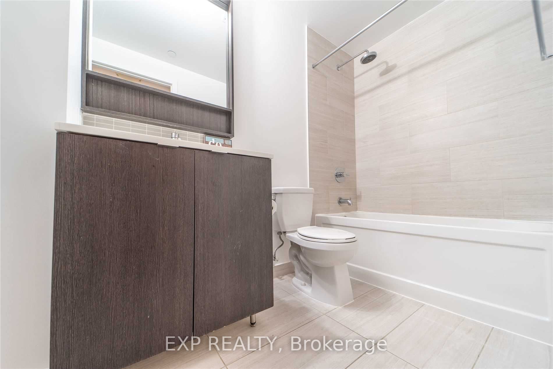 2560 Eglinton Ave W, #609