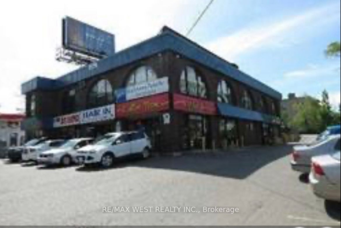 1575 Lawrence Ave W, #S1