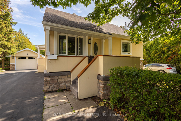 2014 Balsam Ave, Mississauga