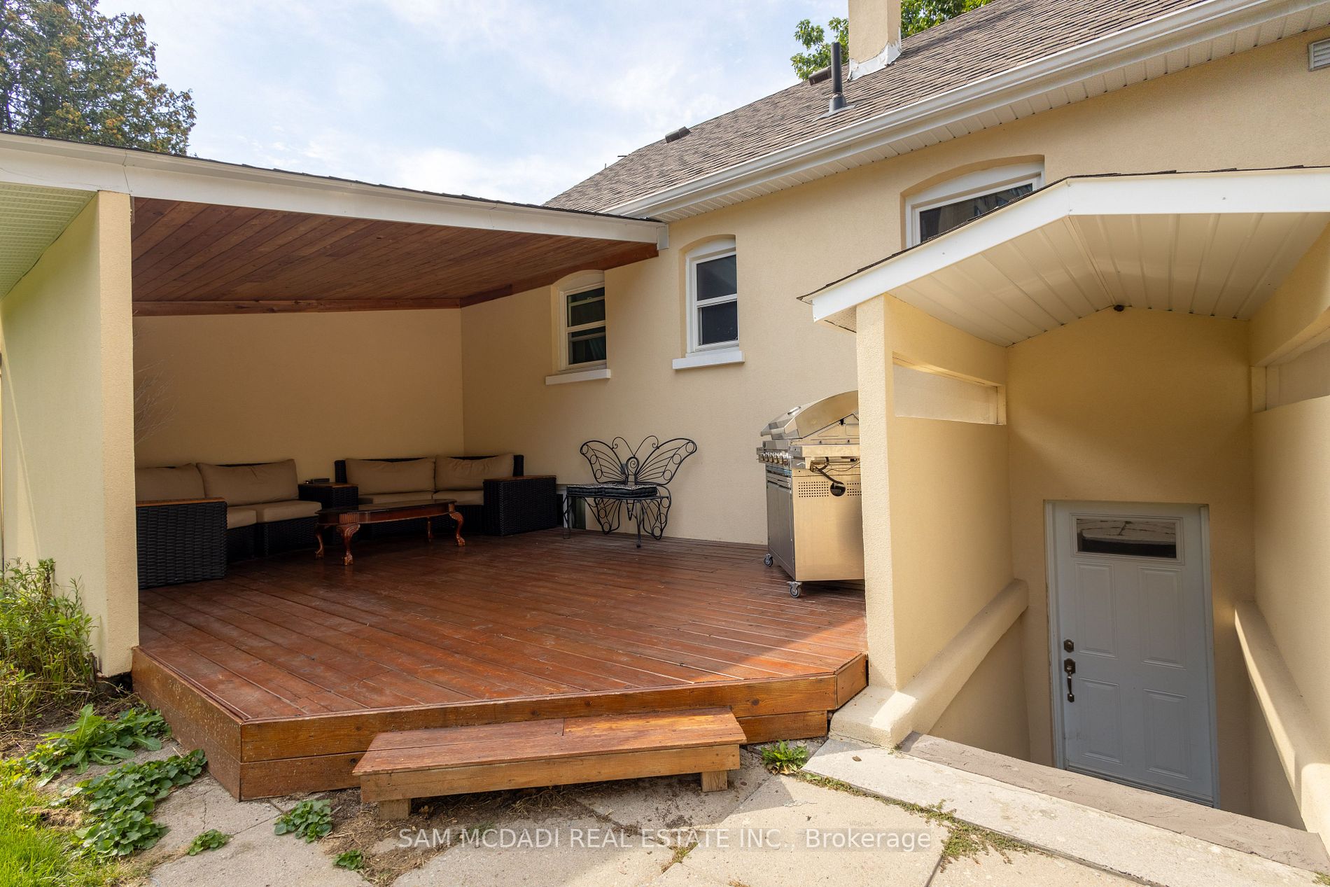 2014 Balsam Avenue