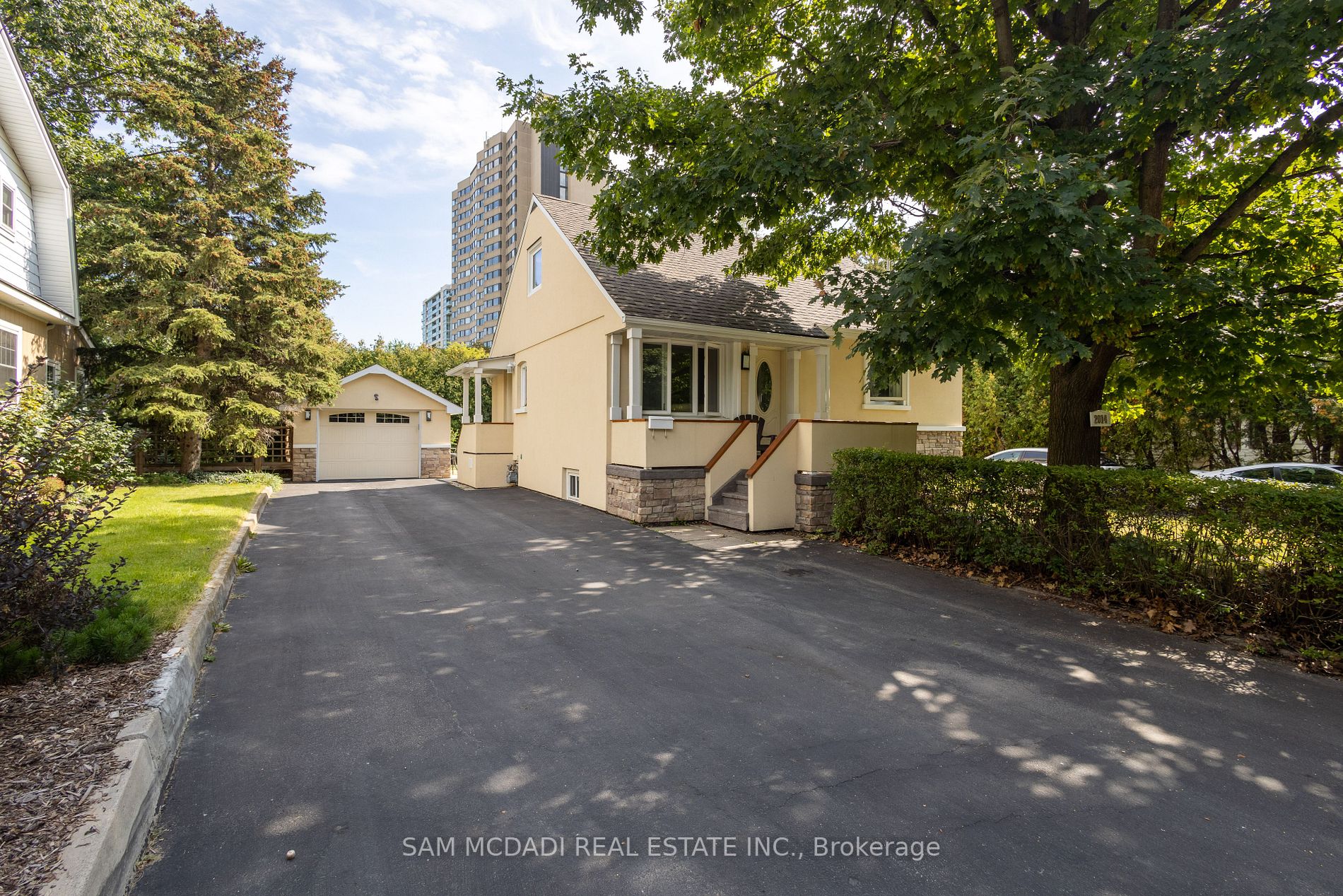 2014 Balsam Avenue