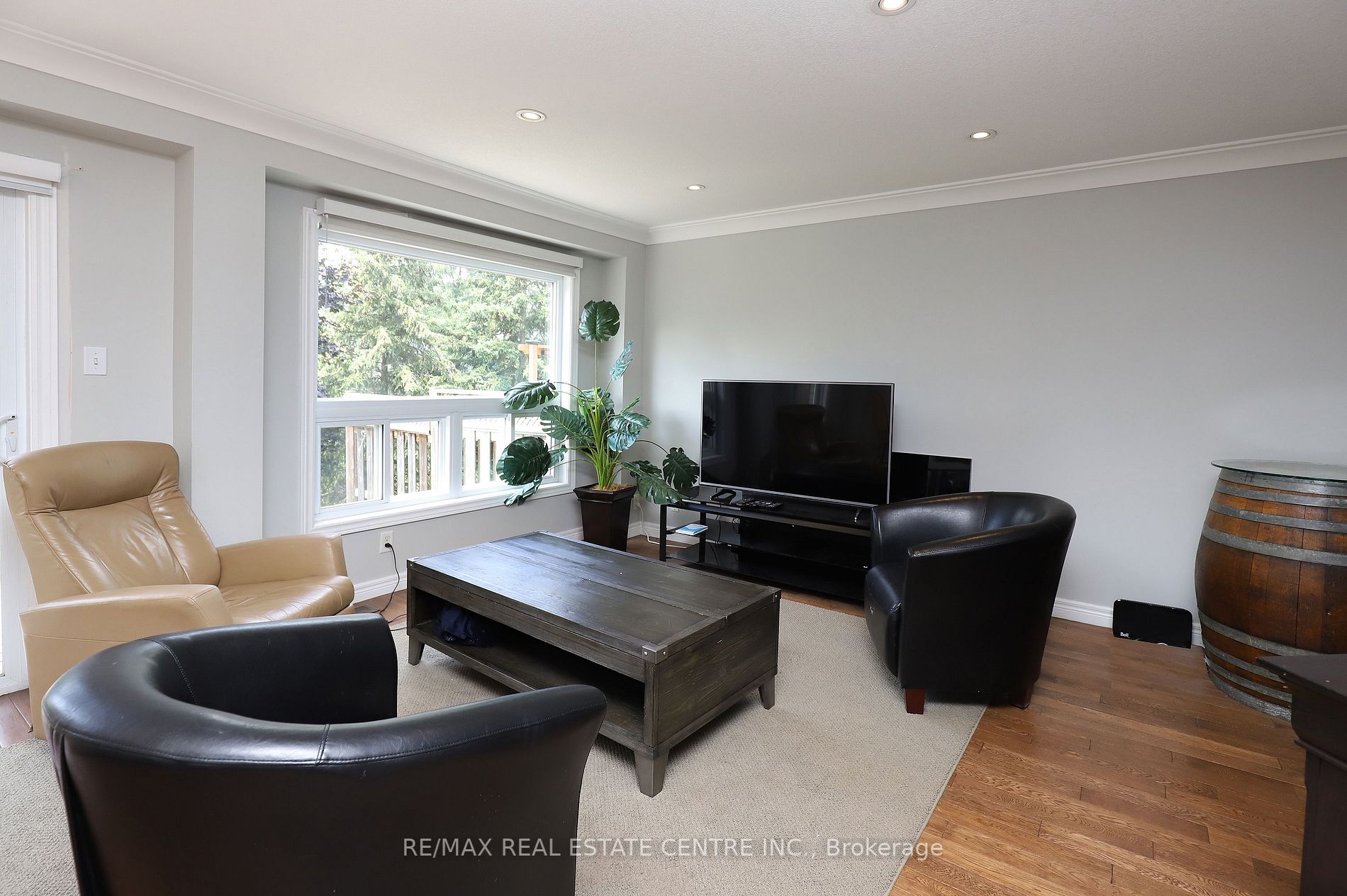 130 Robert St, #26