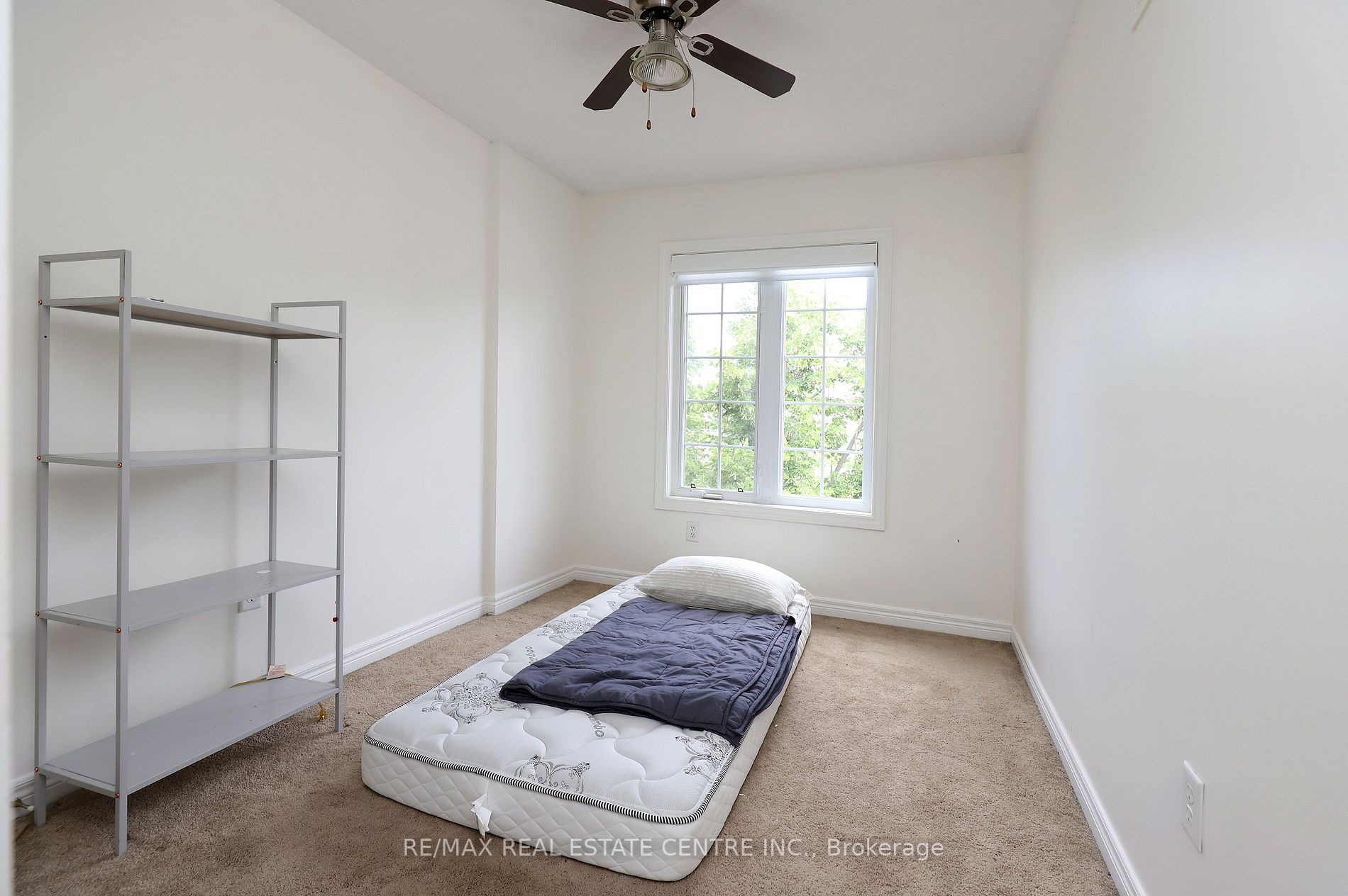 130 Robert St, #26