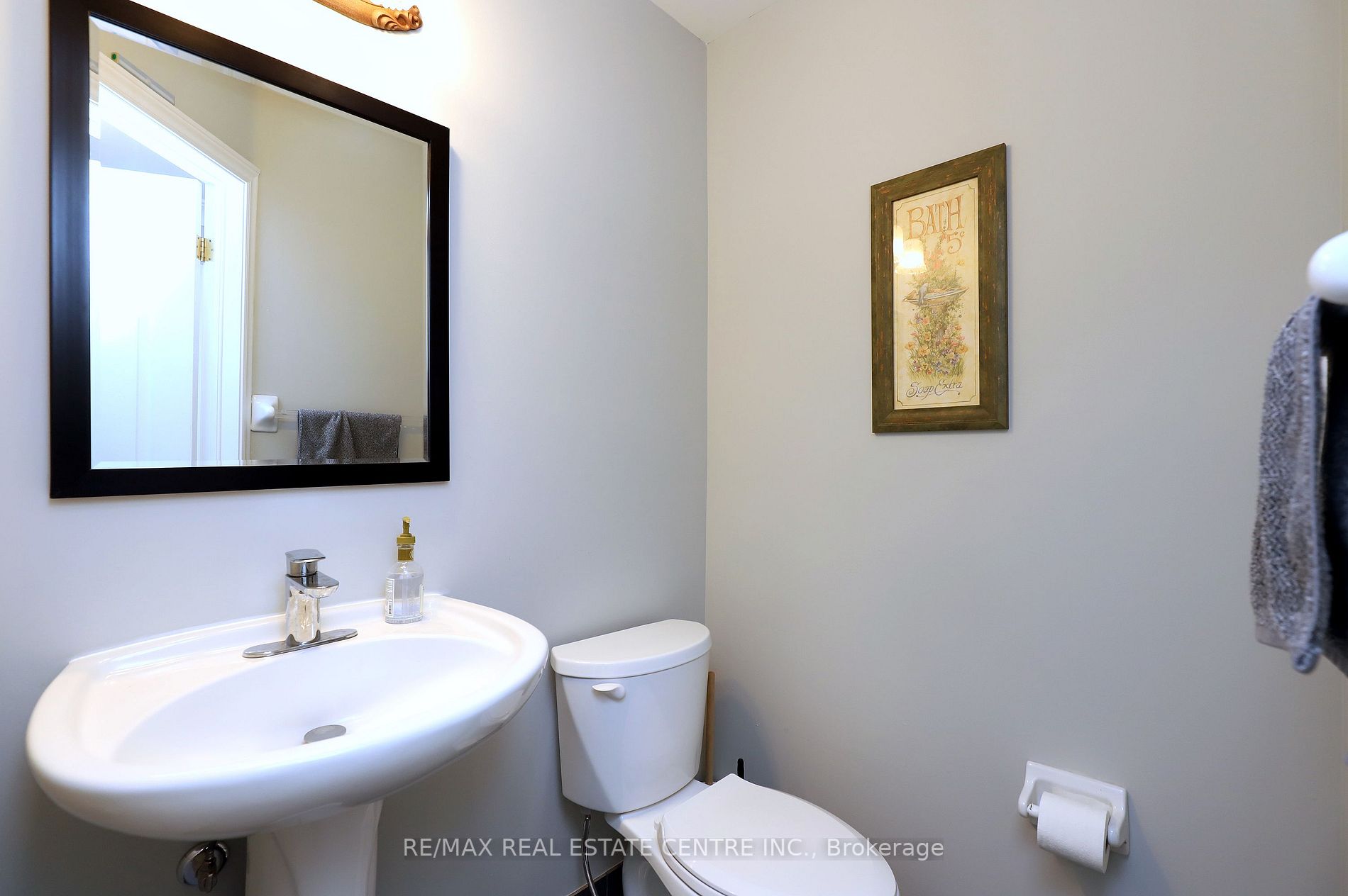 130 Robert St, #26