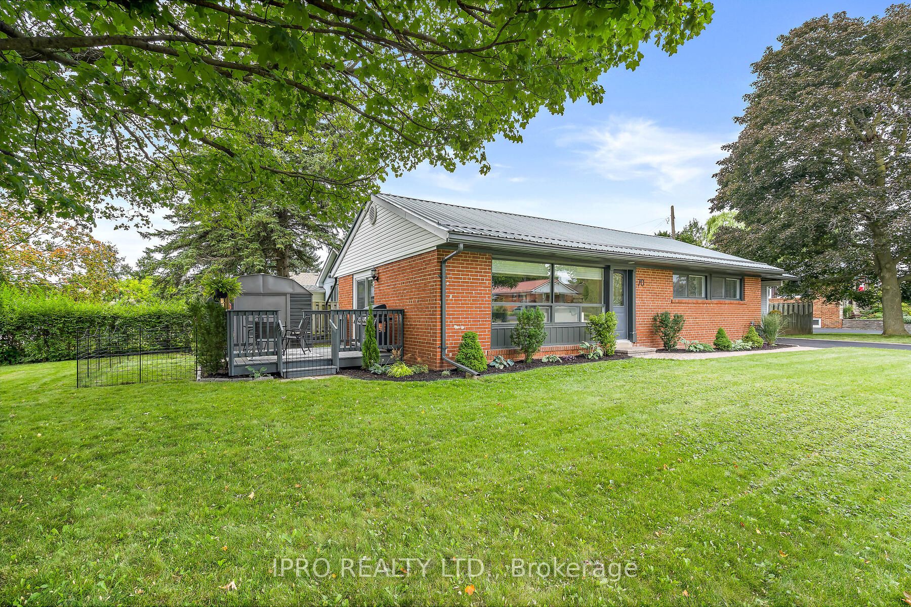 70 Roseford Terr