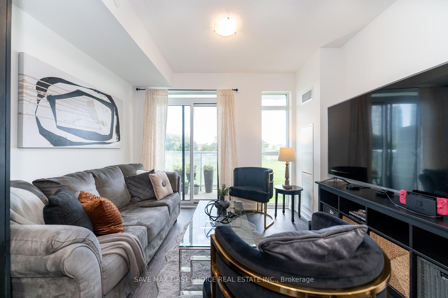 251 Manitoba Street, #316