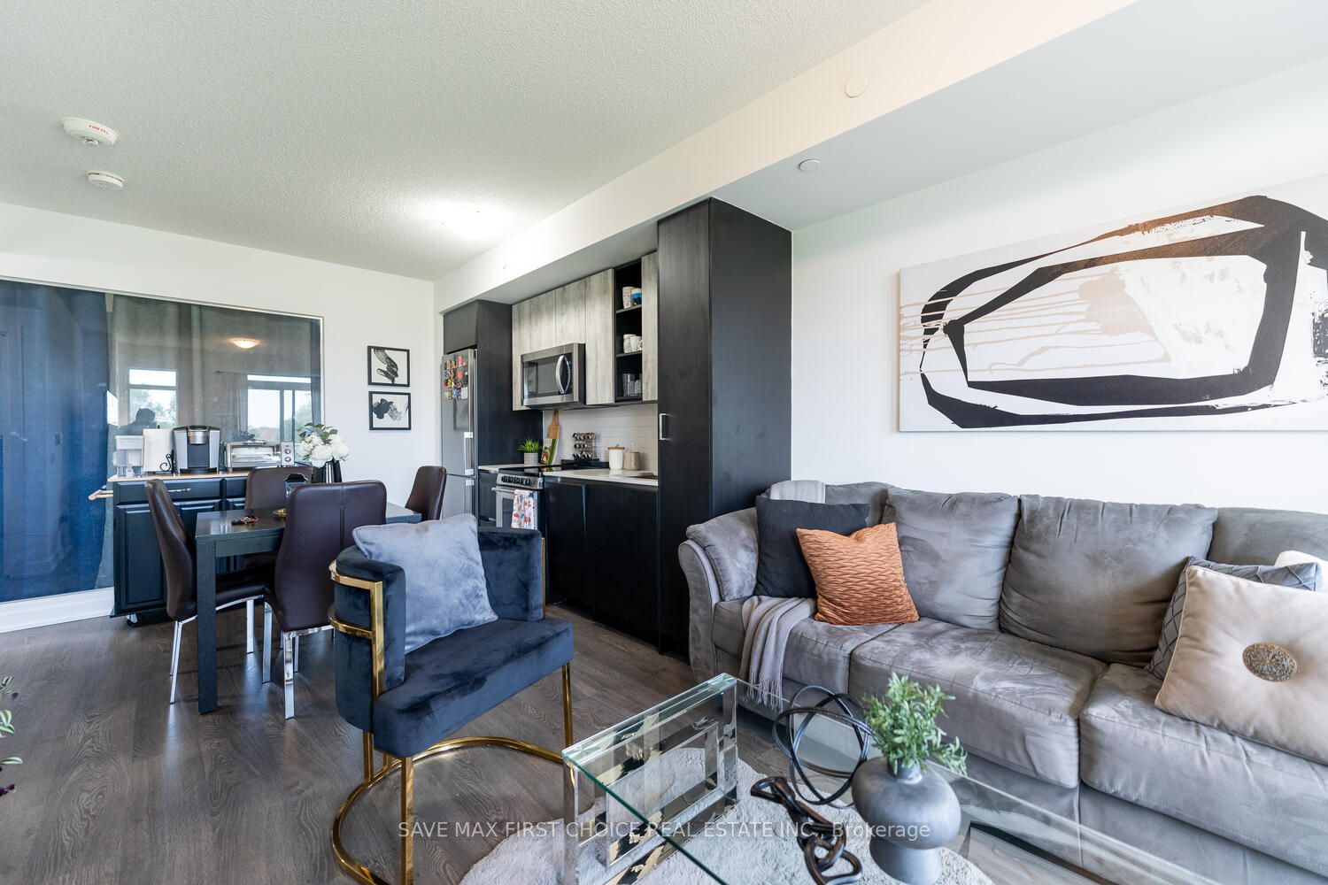 251 Manitoba Street, #316