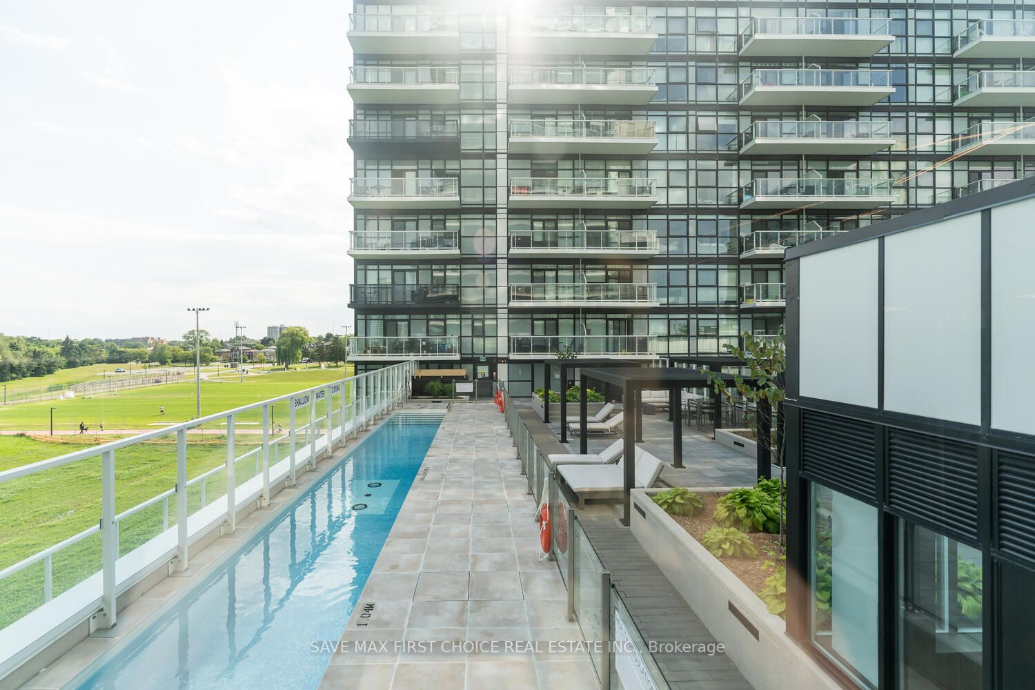 251 Manitoba Street, #316