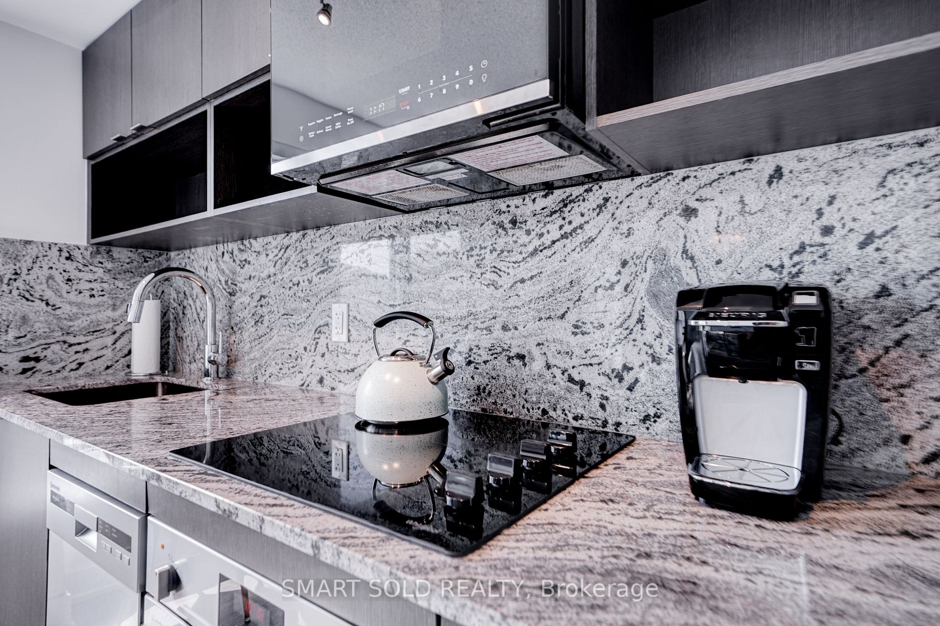 Listing W6814334 - Large Photo # 12