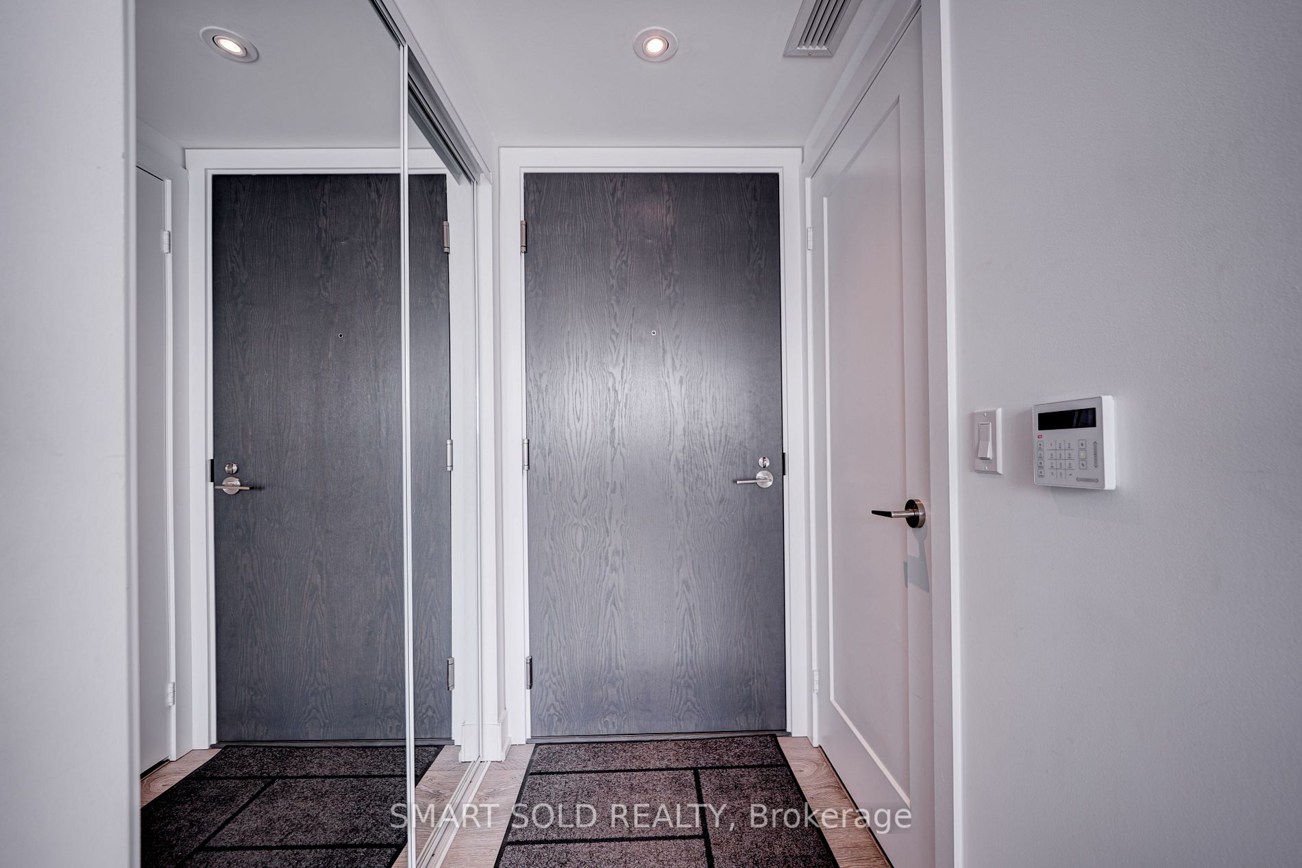 Listing W6814334 - Large Photo # 4