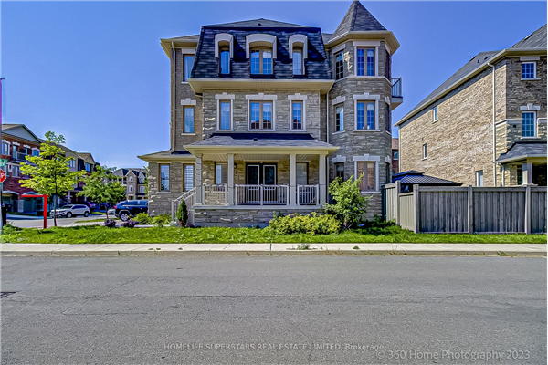 2 Hobart Gdns E, Brampton