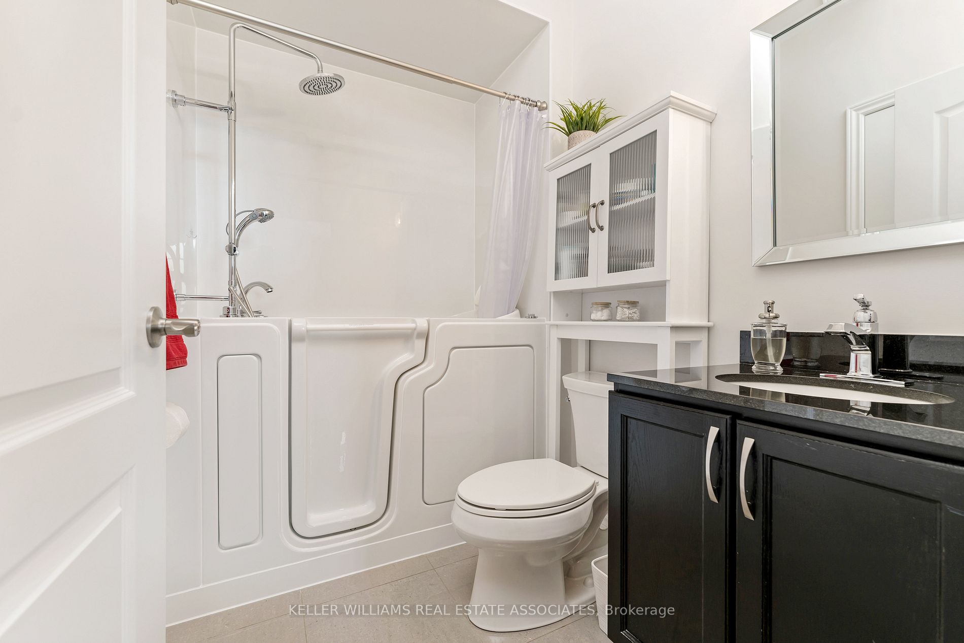 1370 Costigan Rd, #304