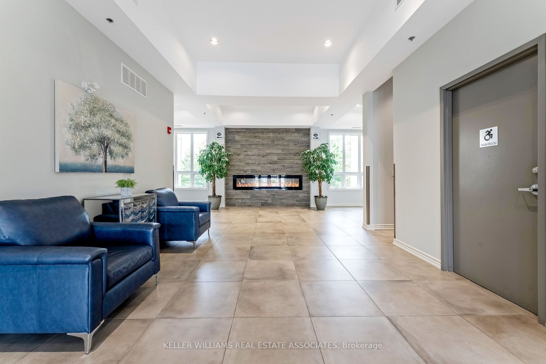 1370 Costigan Rd, #304