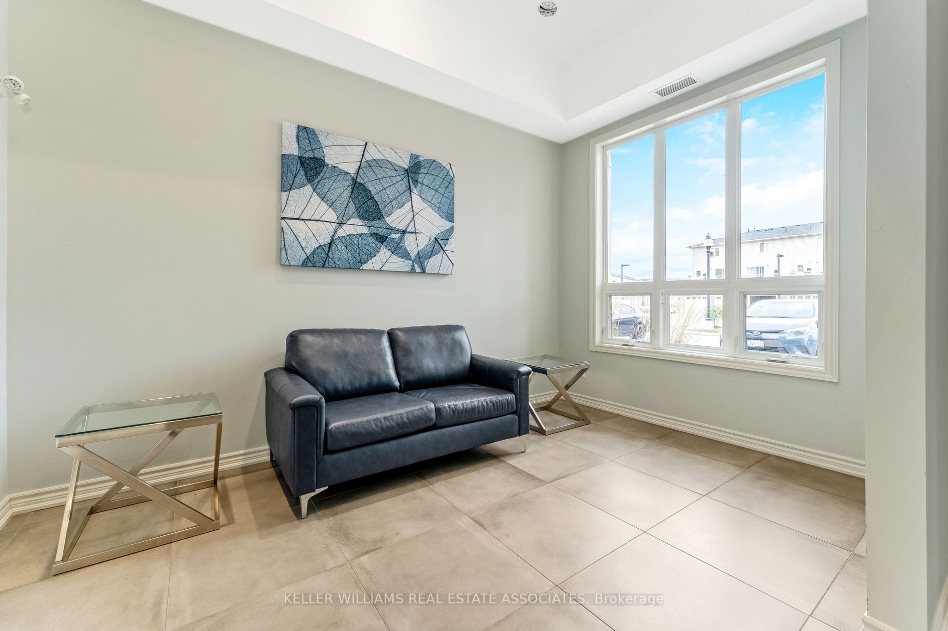 1370 Costigan Rd, #304