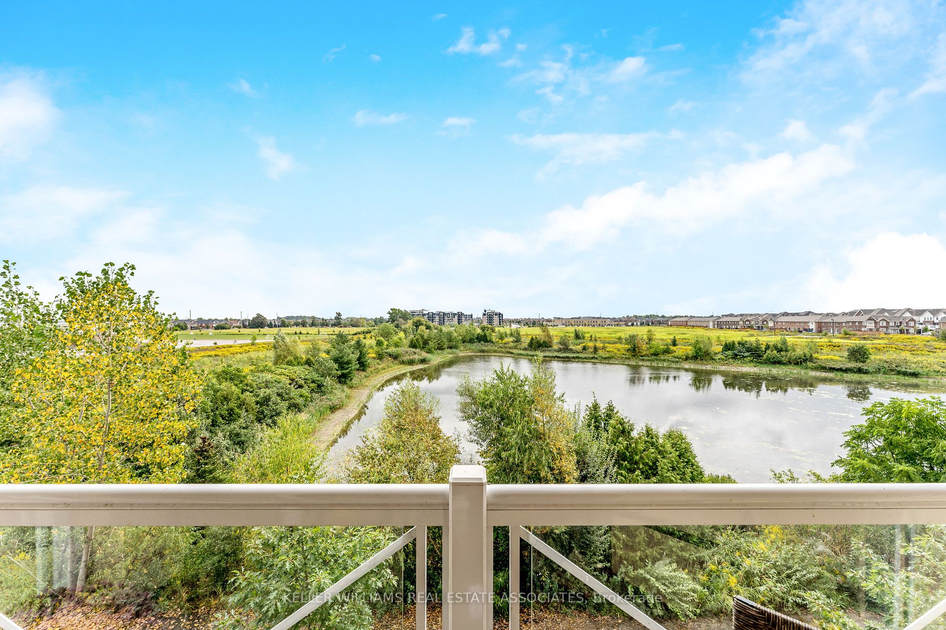 1370 Costigan Rd, #304