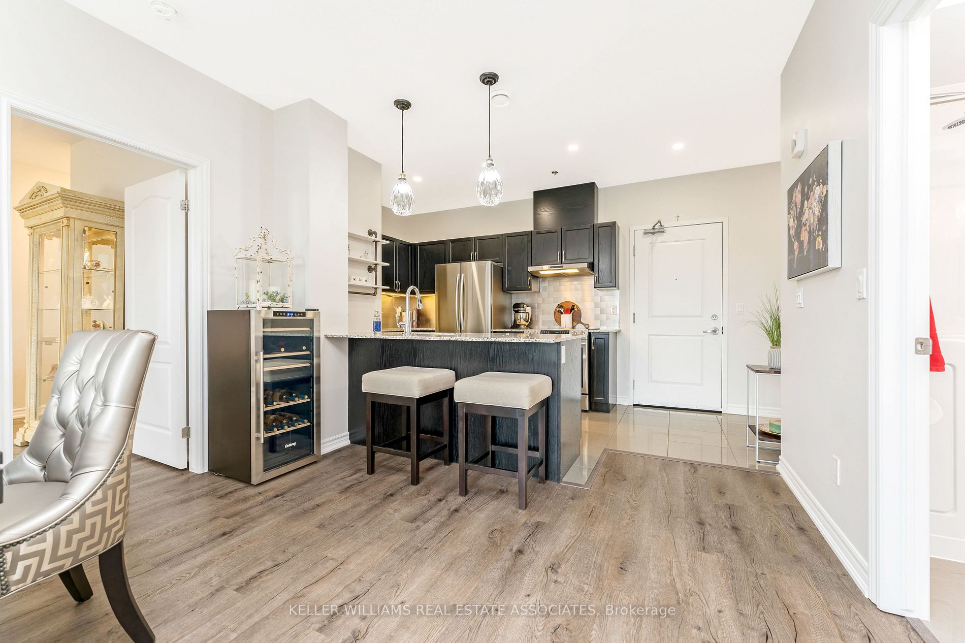 1370 Costigan Rd, #304