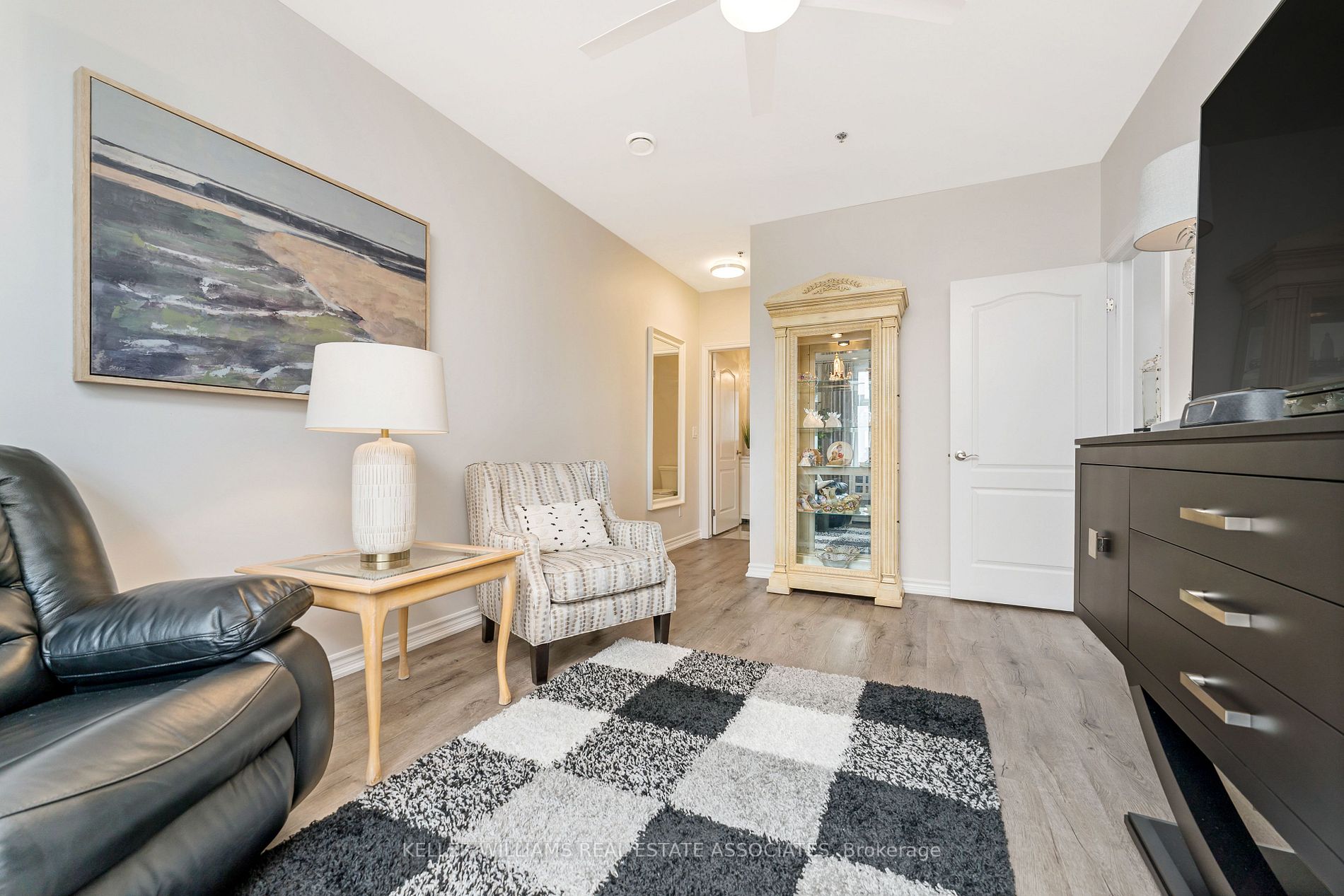 1370 Costigan Rd, #304