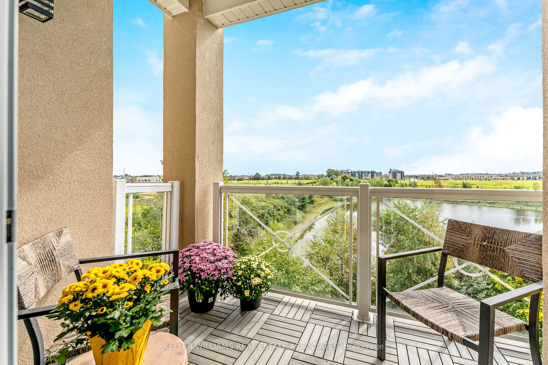 1370 Costigan Rd, #304