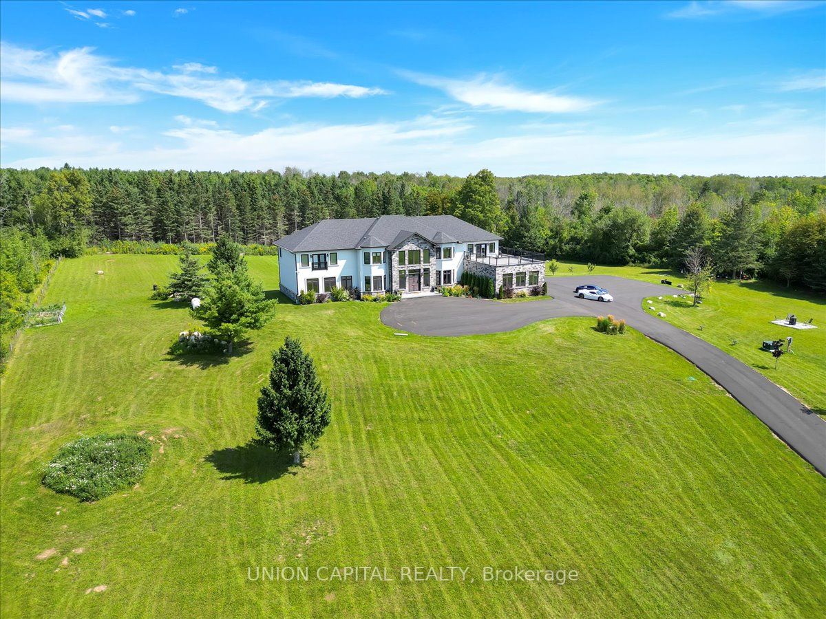 16033 Mississauga Rd