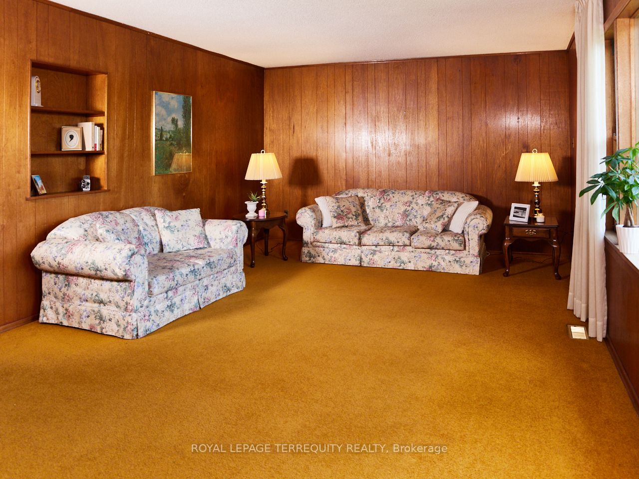 11 Bentley Drive