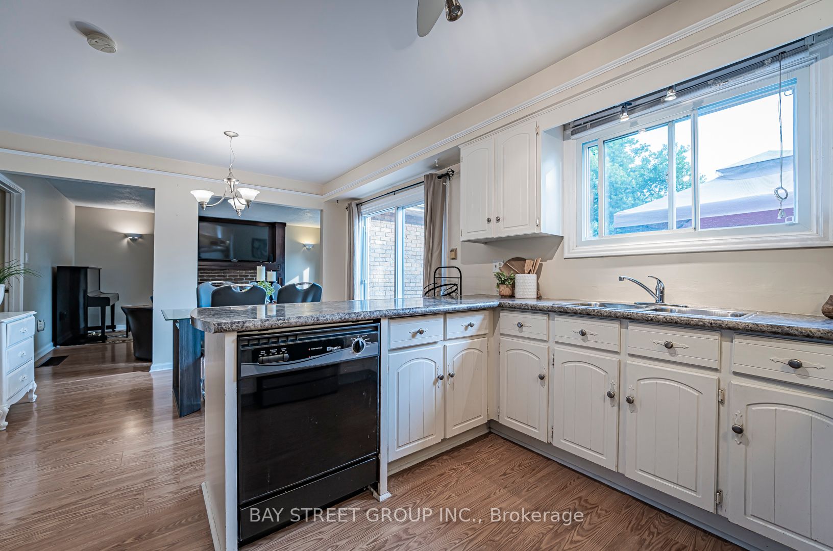 512 Belvenia Road
