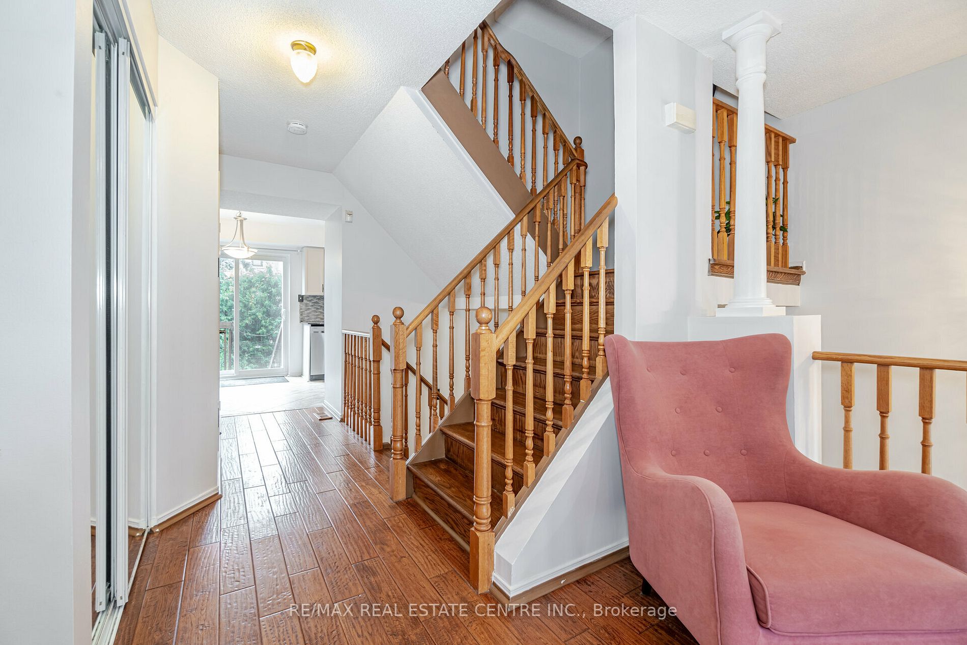 1050 Bristol Rd W, #32