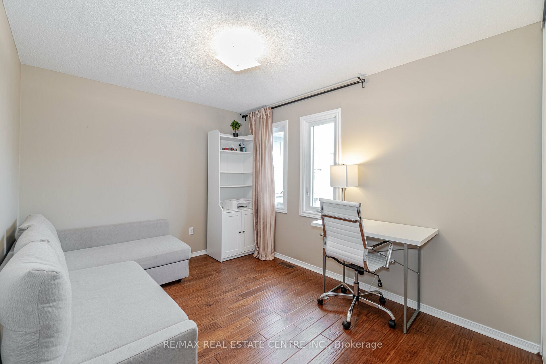1050 Bristol Rd W, #32