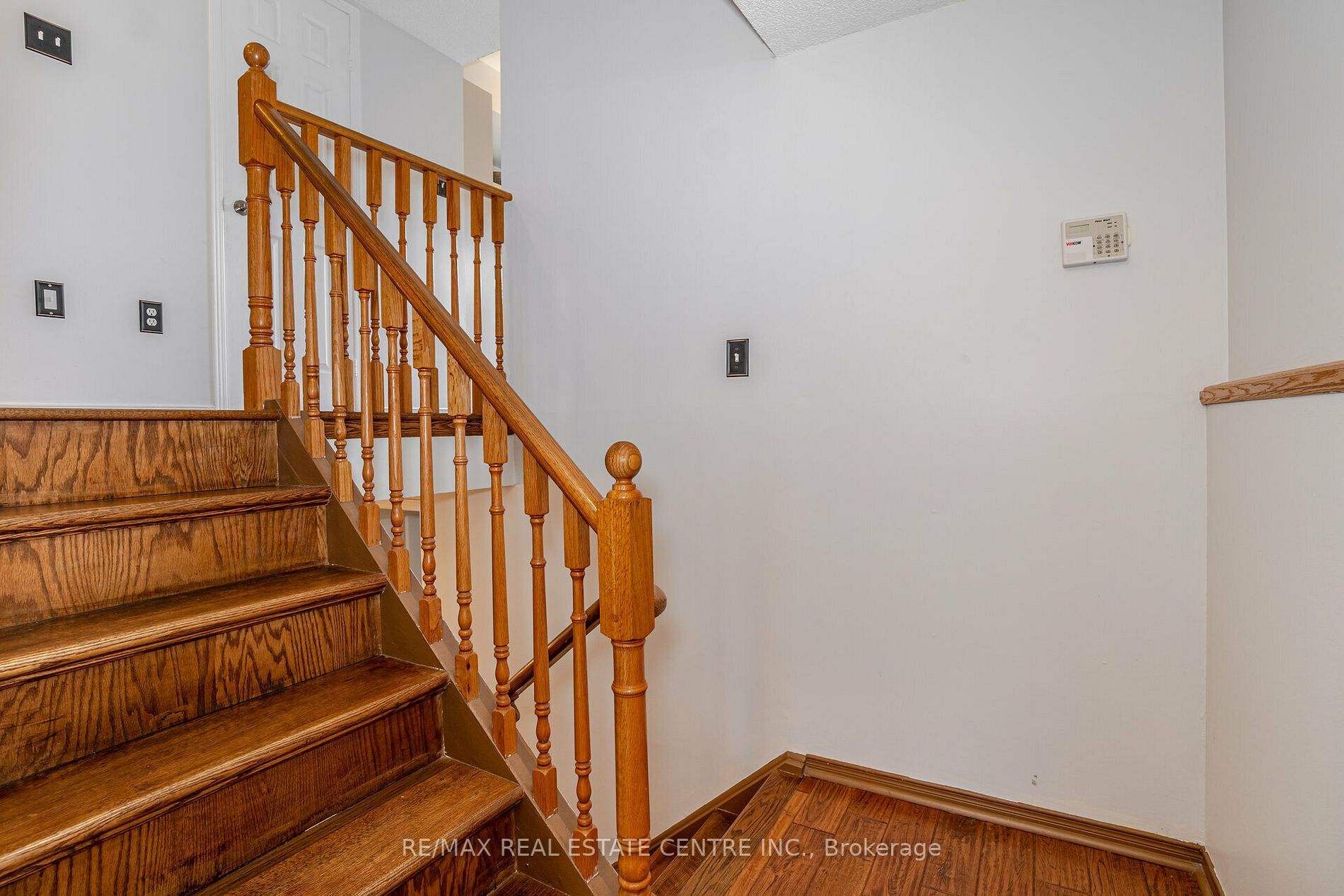 1050 Bristol Rd W, #32