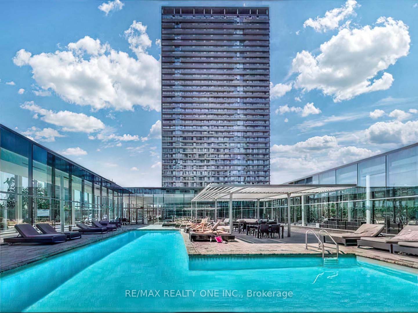 105 The Queensway Ave, #415