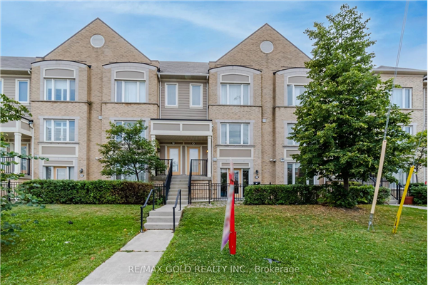 60 Fairwood Circ, Brampton