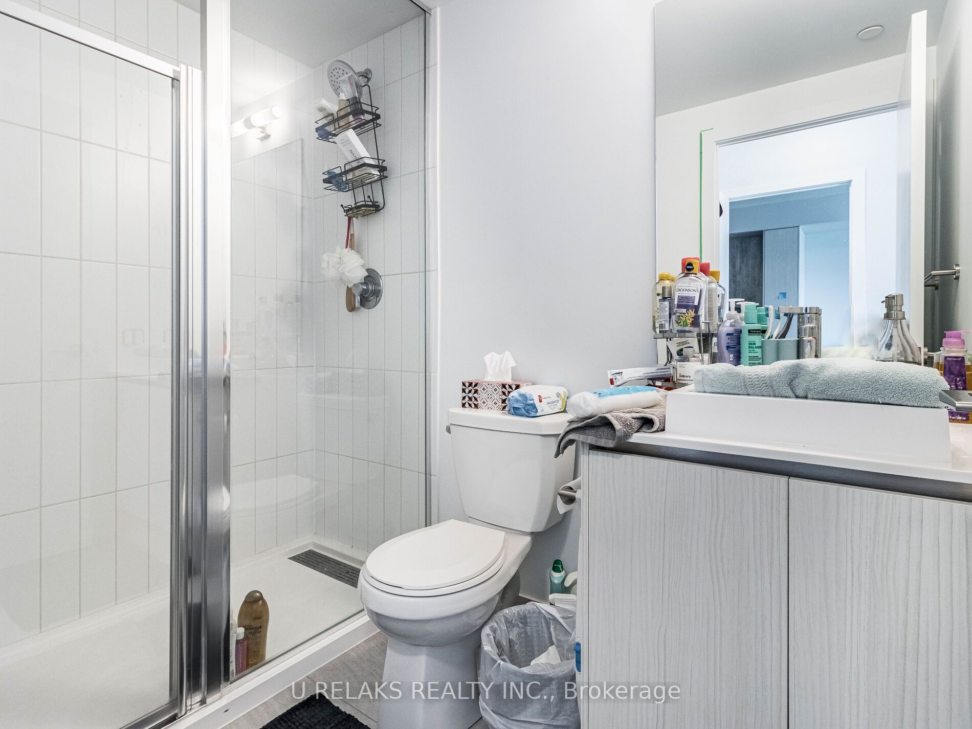 251 Manitoba St, #330