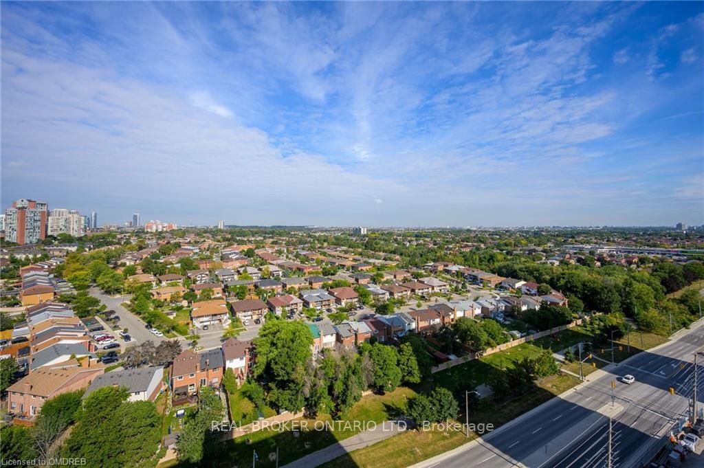 200 Burnhamthorpe Rd E, #Ph9