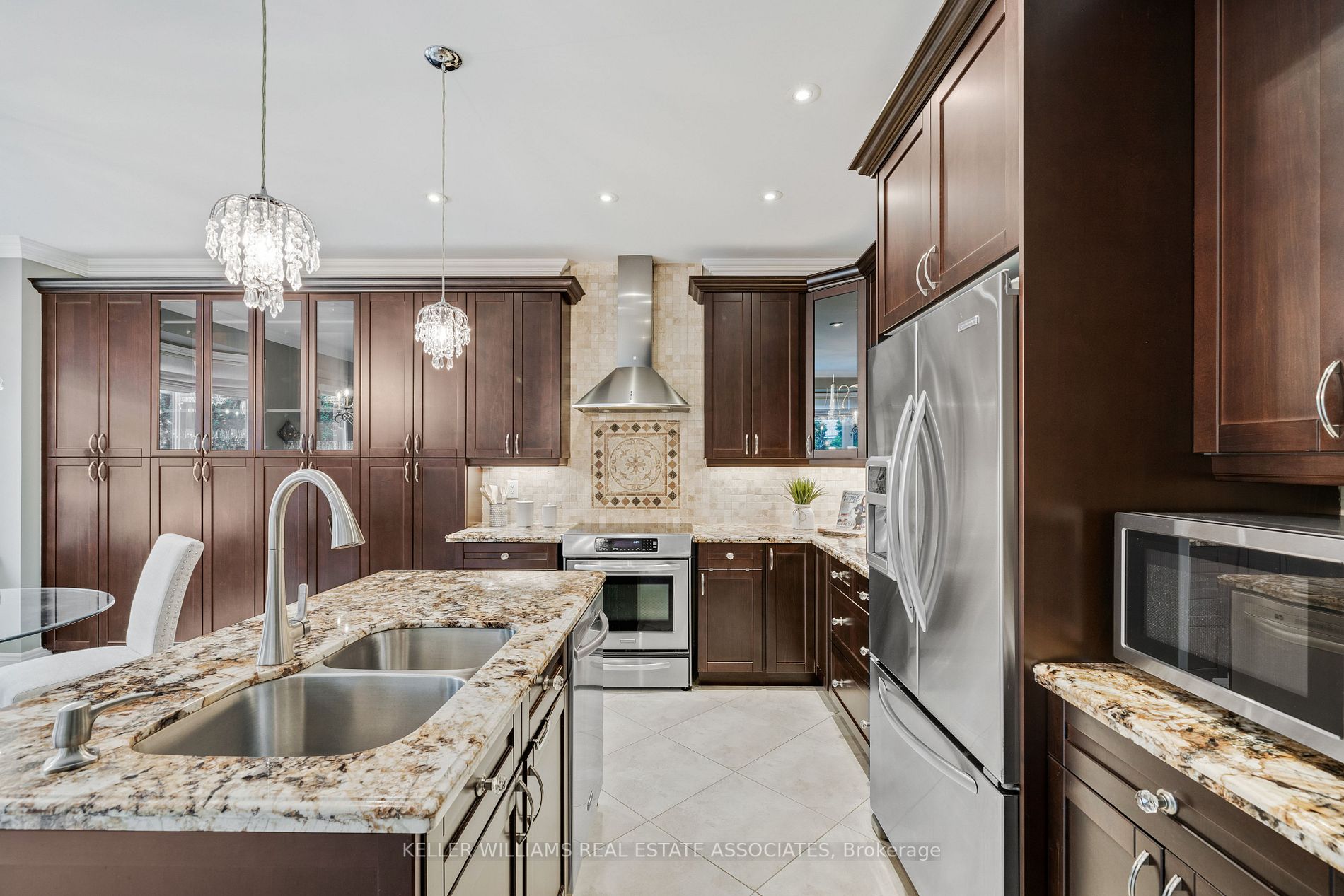 4633 Harbottle Road